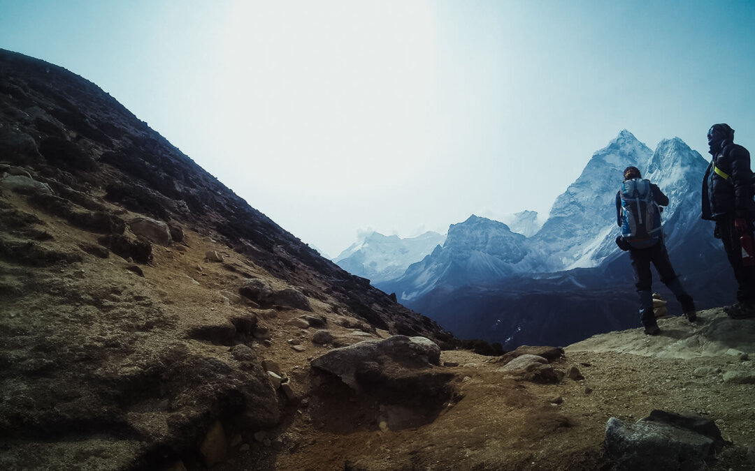 Day 6 Part 1: Dingboche and Nangkartshang Peak Acclimatization – Everest Base Camp + Video