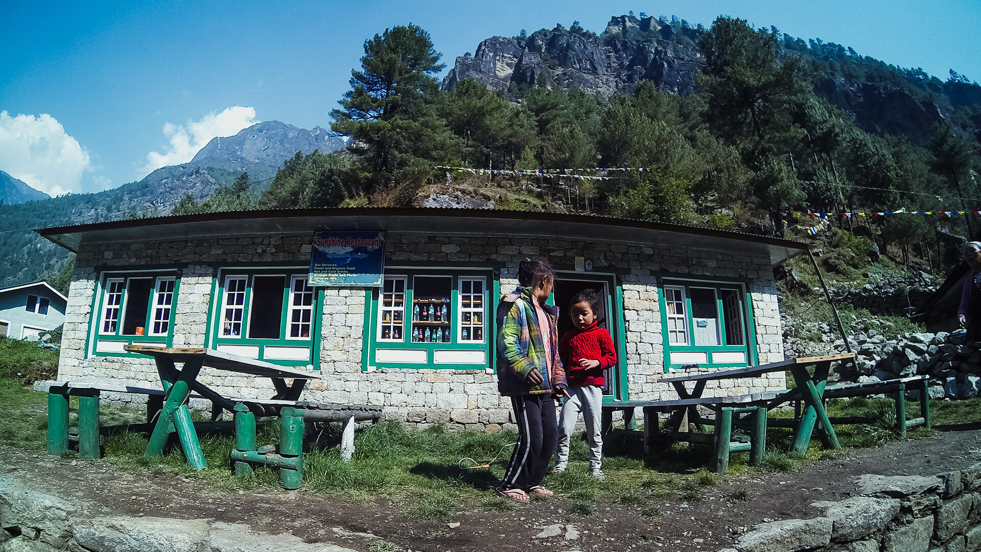 Day 2 Part 1: Phakding to Namche Bazaar – Everest Base Camp + Video
